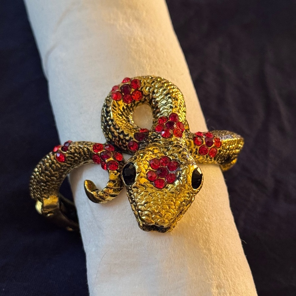 VTG Gold Snake Bracelet with Red Crystals - Picture 6 of 9
